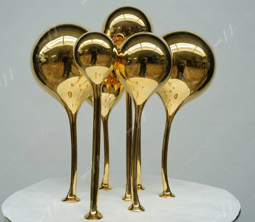 Gold plated stainless steel artwork Sky Tree Gold plated stainless steel artwork Sky Tree