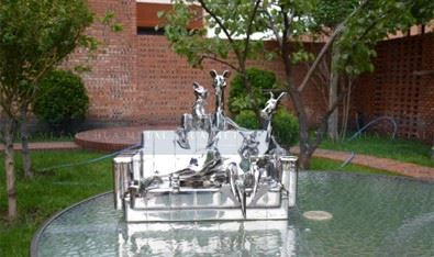 Casted-stainless-steel-animal-sculpture-China-factory